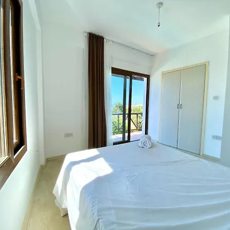 3 Bedroom Holiday Close To Casinos Villa *