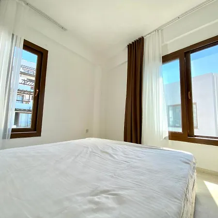 3 Bedroom Holiday Close To Casinos Villa